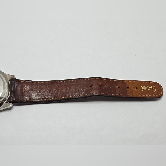 3 Dial Great Land Quartz 2348 St Still Back Wrist Watch Runs New Battery - Picture 10 of 11